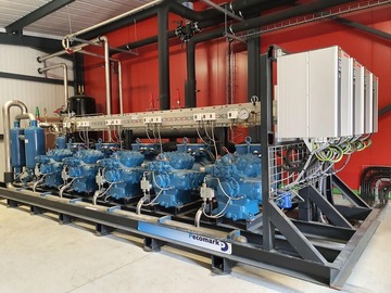 Centrale de 300kW, chaque compresseur est sur variateur de vitesse